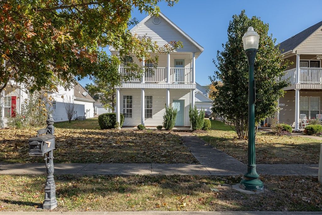 3608 S Tower Circle, Fayetteville, AR 72704