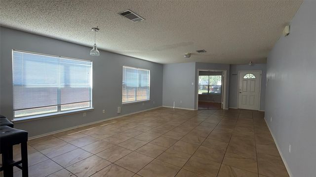 3207 Settlement DR, Round Rock, TX 78665