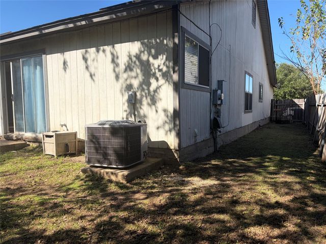 3207 Settlement DR, Round Rock, TX 78665