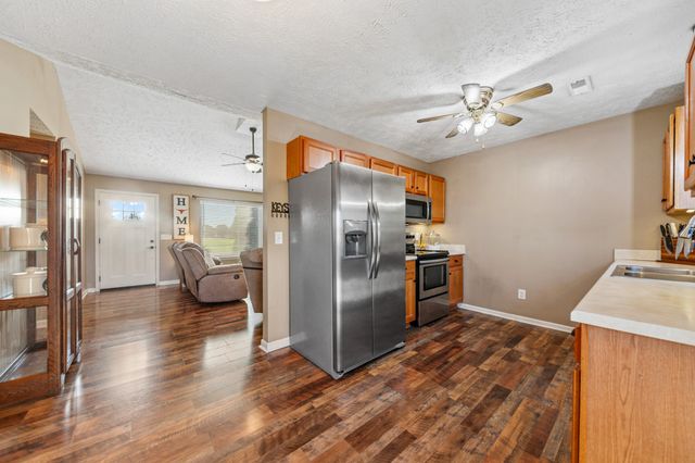 109 Brickyard Ct, Christiana, TN 37037