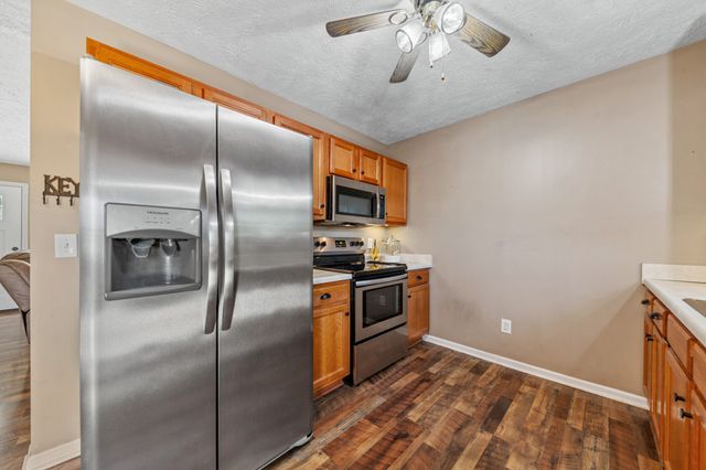 109 Brickyard Ct, Christiana, TN 37037