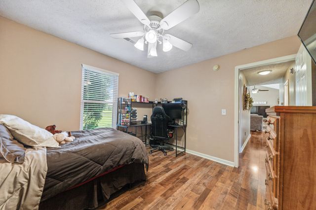 109 Brickyard Ct, Christiana, TN 37037