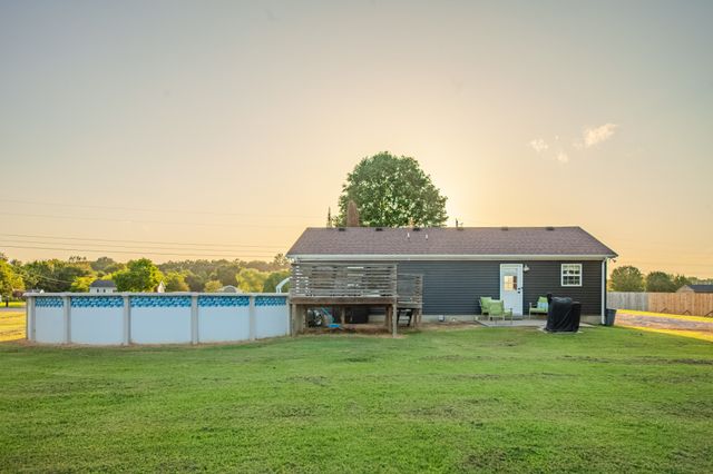 109 Brickyard Ct, Christiana, TN 37037