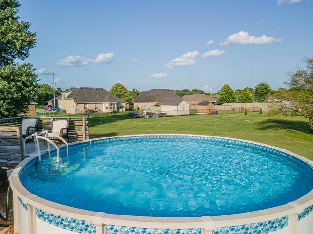 109 Brickyard Ct, Christiana, TN 37037