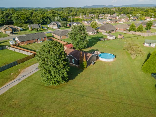 109 Brickyard Ct, Christiana, TN 37037