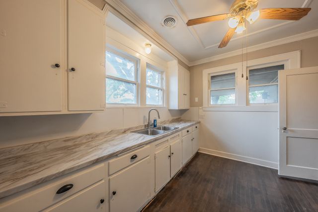 1500 Proctor Avenue, Waco, TX 76708