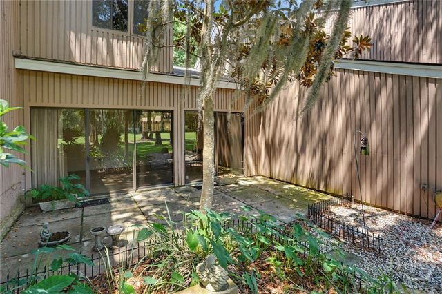 34 Dame Kathryn Drive, Savannah, GA 31411