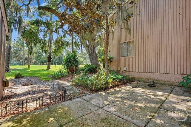 34 Dame Kathryn Drive, Savannah, GA 31411