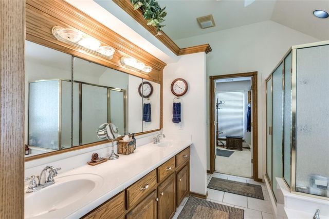 1163 Hidden Valley Lane, Choctaw, OK 73020