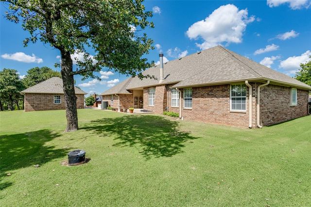 1163 Hidden Valley Lane, Choctaw, OK 73020