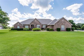 1163 Hidden Valley Lane, Choctaw, OK 73020