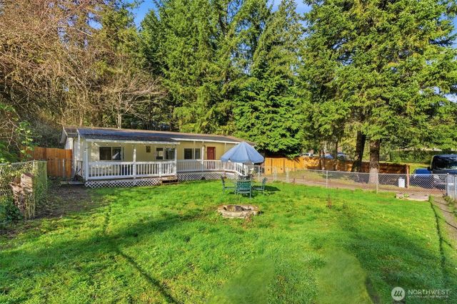 20 NE Matthew Court, Belfair, WA 98528