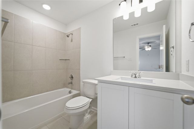 424 Bronco Drive, Waxahachie, TX 75165