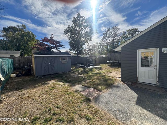 223 Windward Avenue, Beachwood, NJ 08722