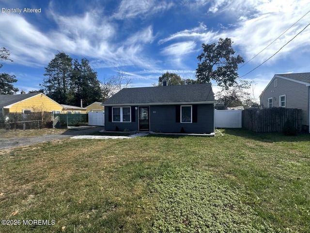 223 Windward Avenue, Beachwood, NJ 08722