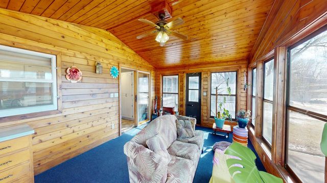 1606 Frank Hall Drive, Albert Lea, MN 56007