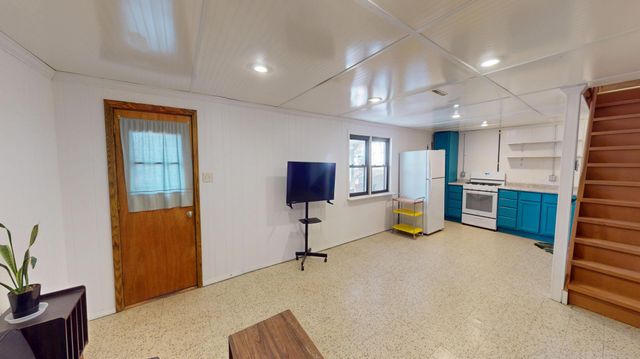 1606 Frank Hall Drive, Albert Lea, MN 56007