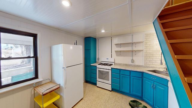 1606 Frank Hall Drive, Albert Lea, MN 56007