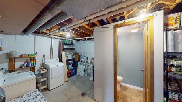 1606 Frank Hall Drive, Albert Lea, MN 56007