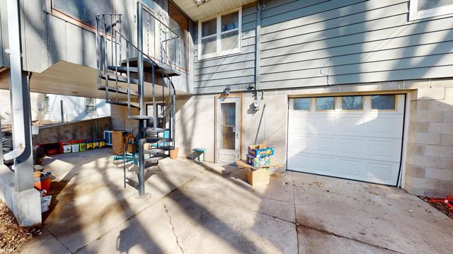 1606 Frank Hall Drive, Albert Lea, MN 56007