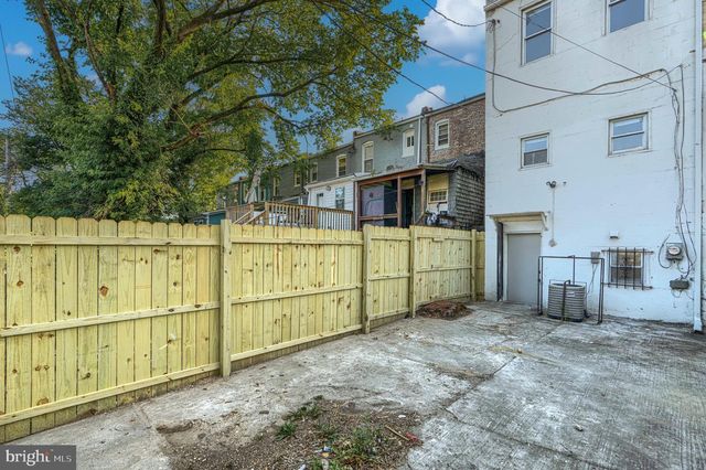 25 S HILTON ST, Baltimore, MD 21229