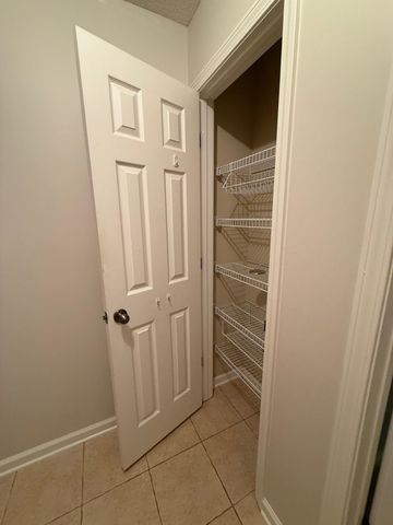 1274 JACKSON POND CIR, Cordova, TN 38018