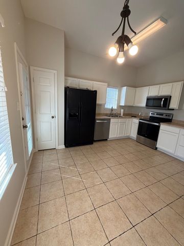 1274 JACKSON POND CIR, Cordova, TN 38018