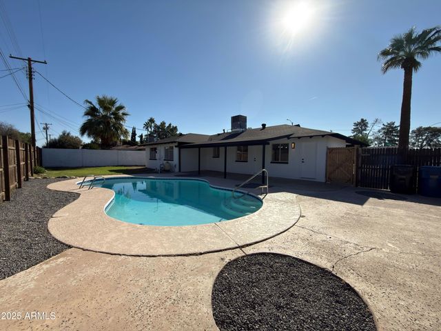 1714 E DANA Avenue, Mesa, AZ 85204
