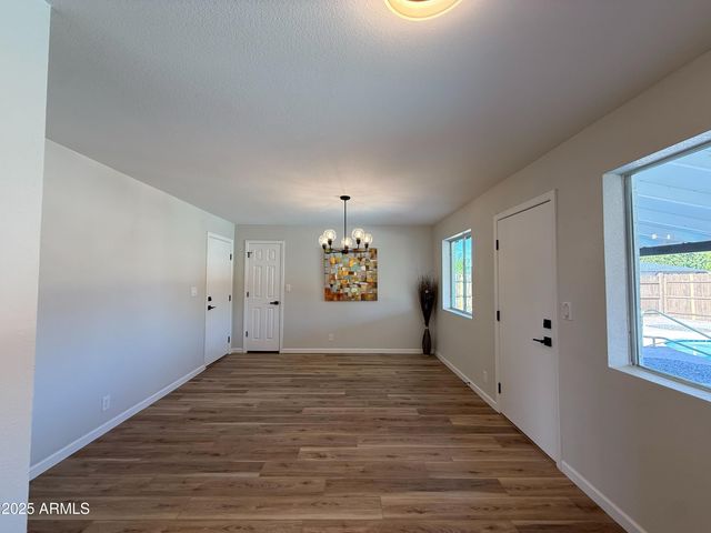 1714 E DANA Avenue, Mesa, AZ 85204