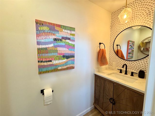 2709 E 61st Street, Tulsa, OK 74136