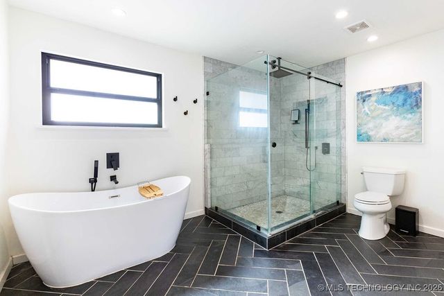 2709 E 61st Street, Tulsa, OK 74136