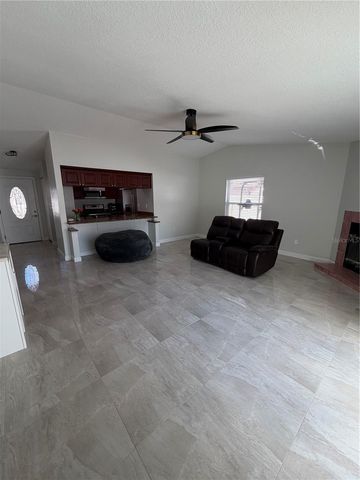 1407 PINEY BRANCH CIRCLE, Valrico, FL 33594