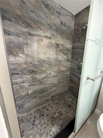 1407 PINEY BRANCH CIRCLE, Valrico, FL 33594