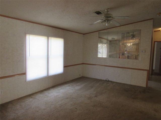 501 W Collins Street, Denison, TX 75020