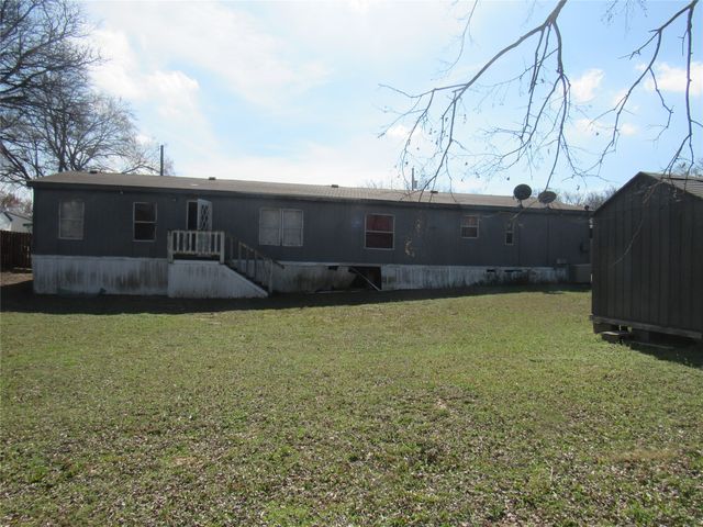 501 W Collins Street, Denison, TX 75020