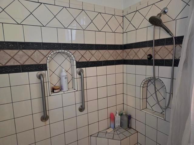 762 Grey Hawk Ct, Oceanside, CA 92057