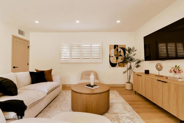 11118 Lindblade Street, Culver City, CA 90230