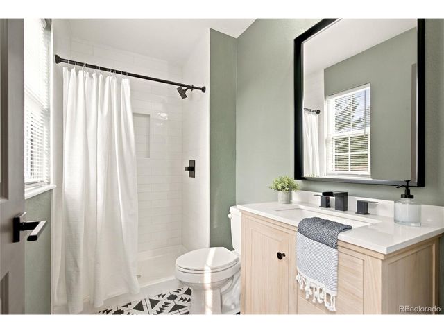 21721 Saddlebrook Dr, Parker, CO 80138