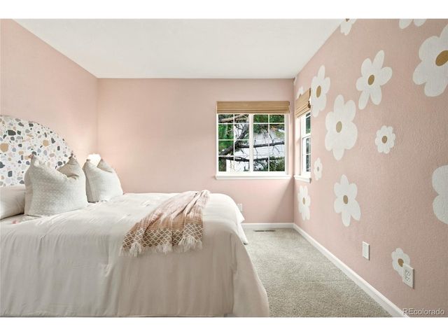 21721 Saddlebrook Dr, Parker, CO 80138