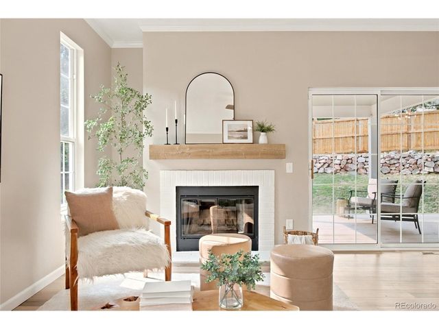 21721 Saddlebrook Dr, Parker, CO 80138