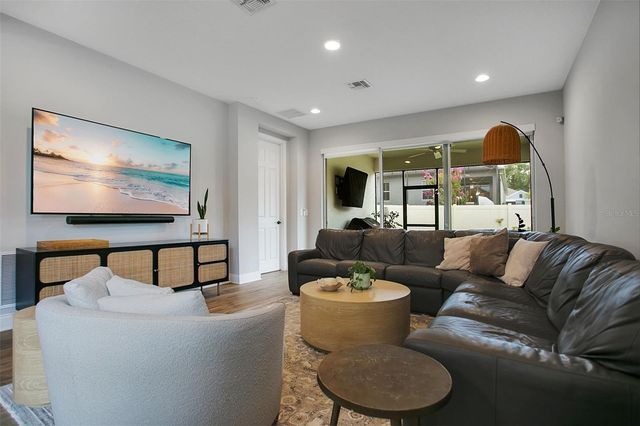 2022 BOSS HEWETT STREET, Winter Garden, FL 34787
