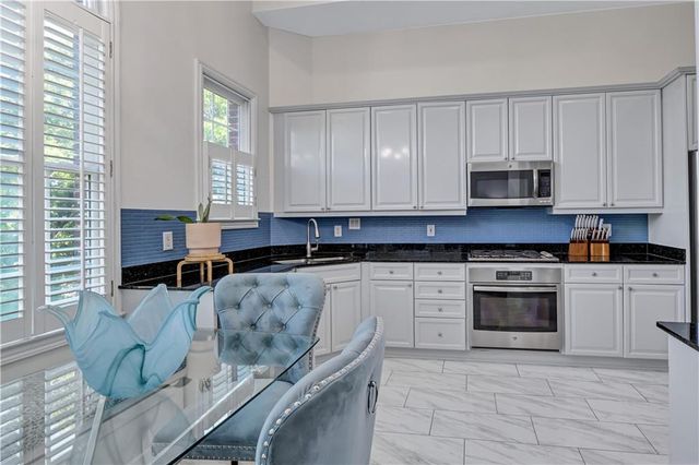 1735 Peachtree Street NE 430, Atlanta, GA 30309