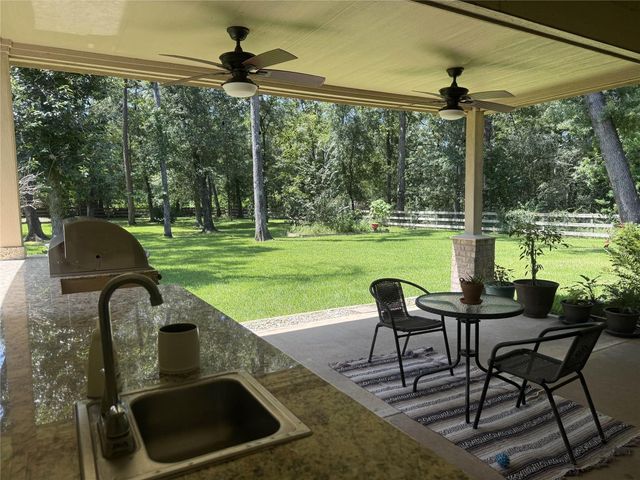 9146 Sierra Del Carmen, Conroe, TX 77303