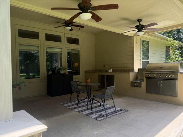 9146 Sierra Del Carmen, Conroe, TX 77303