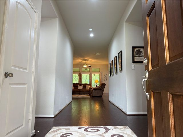 9146 Sierra Del Carmen, Conroe, TX 77303