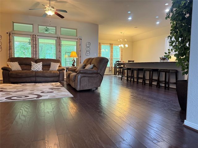 9146 Sierra Del Carmen, Conroe, TX 77303