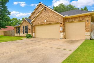 9146 Sierra Del Carmen, Conroe, TX 77303
