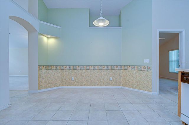 18927 TWINBERRY DRIVE, Tampa, FL 33647