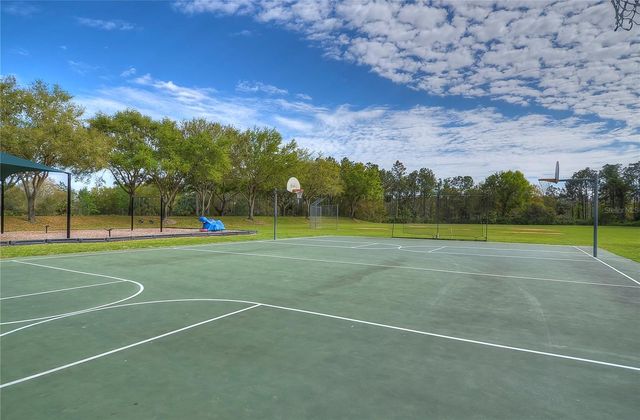 18927 TWINBERRY DRIVE, Tampa, FL 33647