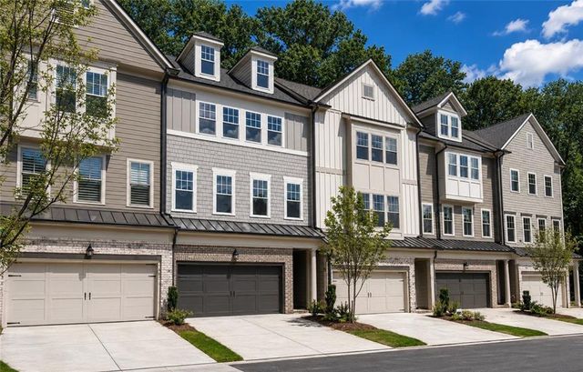 1981 American Way 28, Kennesaw, GA 30144